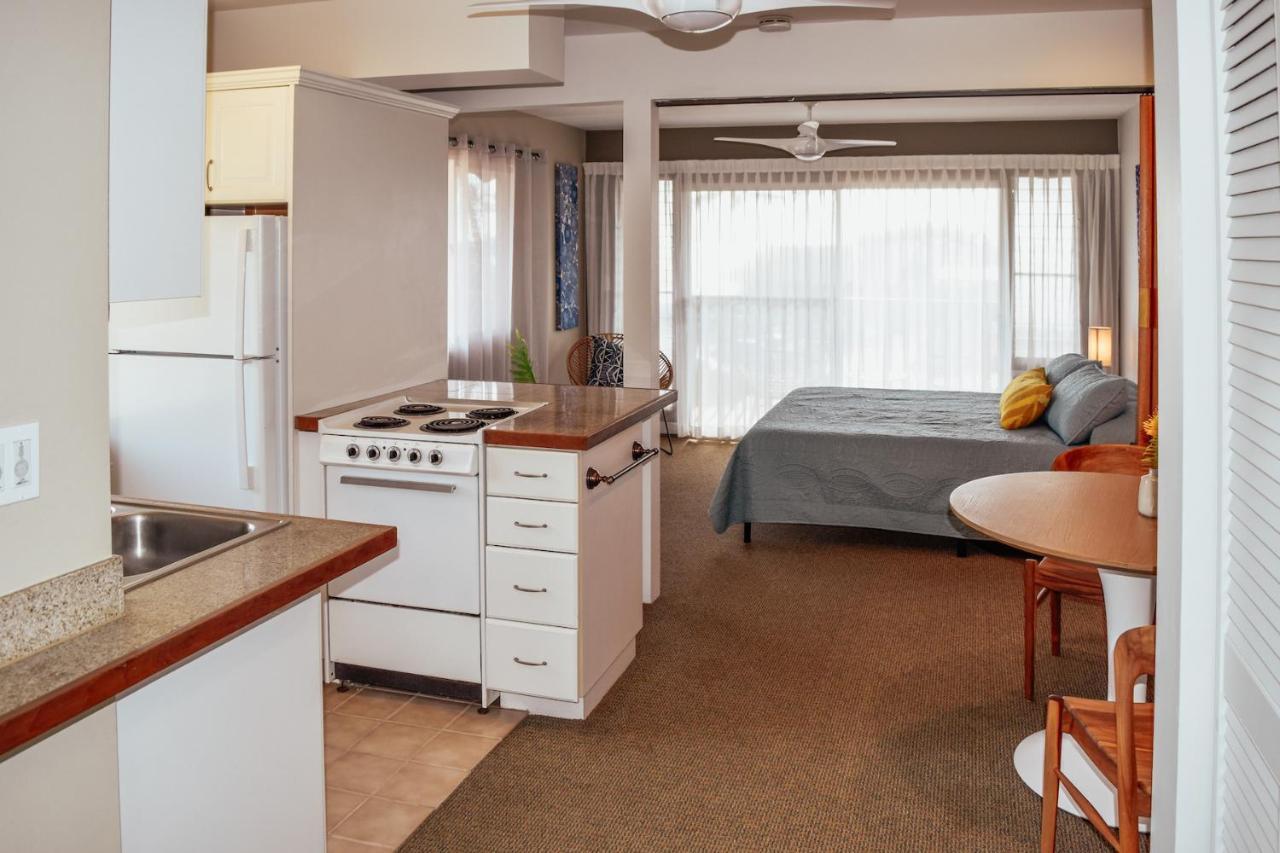 Napili Village Hotel カハナ エクステリア 写真